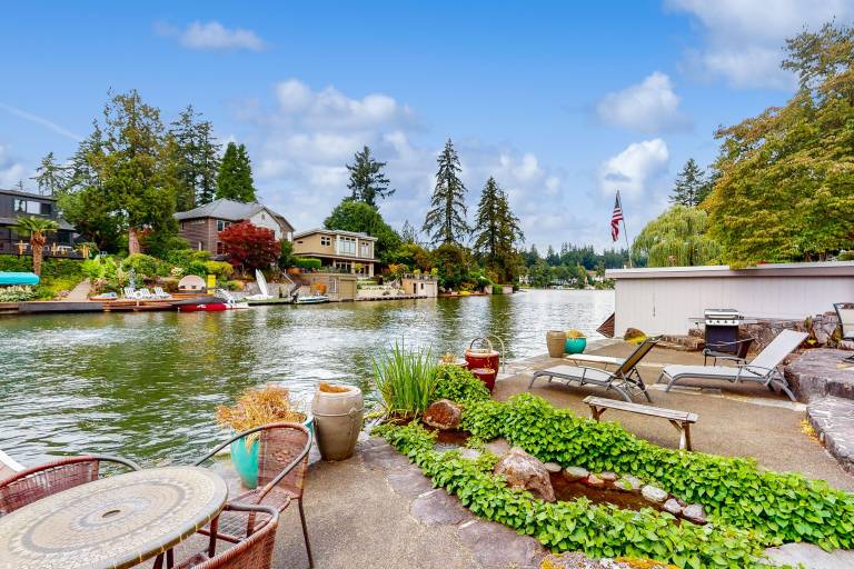 House  Lake Oswego