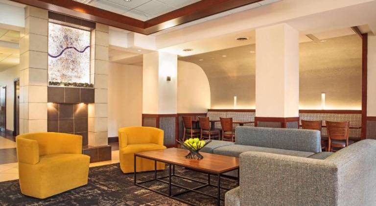 Hyatt Place Cincinnati Blue Ash — photo 2