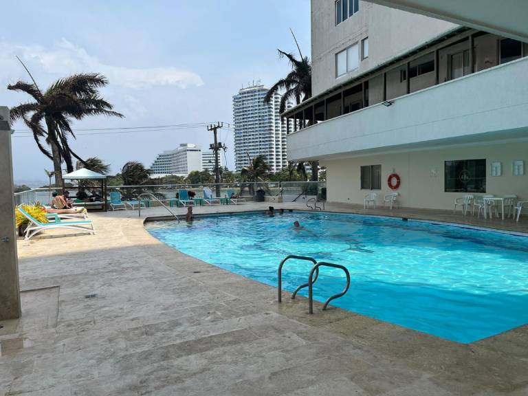 Rental apartment with pool — photo 3