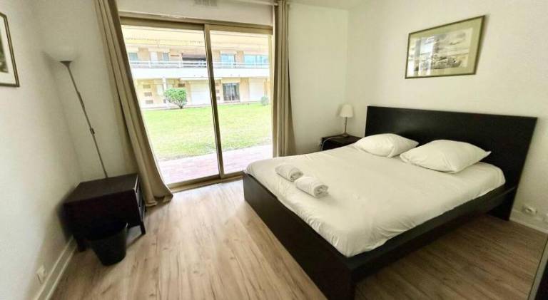 Wonderful rental apartment with patio, garden & barbecue | Next to the beach | Pets allowed — photo 2