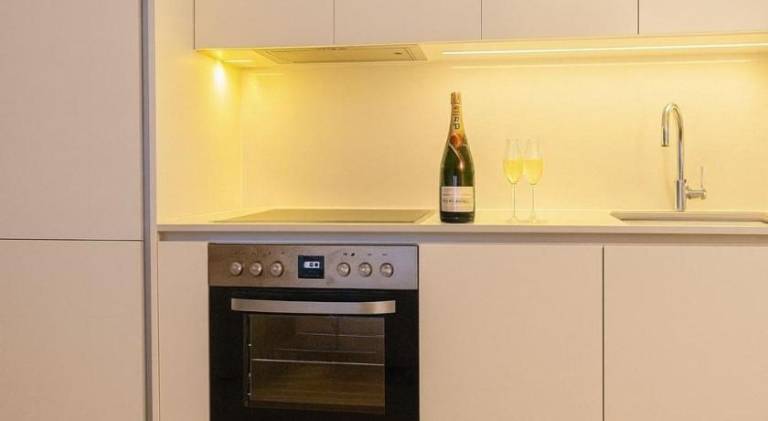 Holiday apartment with hot tub — photo 3