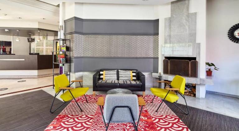 B&B HOTEL Saint-Quentin-en-Yvelines Centre Gare 4 etoiles — photo 3