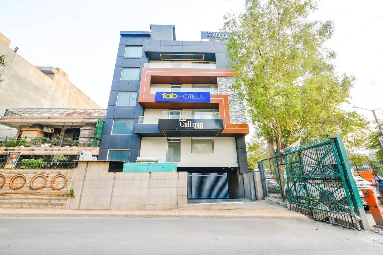 FabHotel Prime Qotel Jankpuri