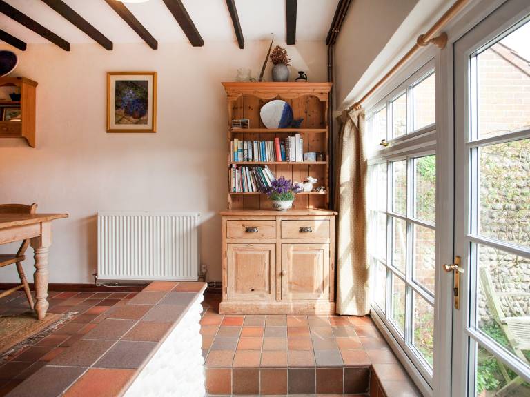 Children-friendly wonderful cottage with yard | Pets are welcome — photo 5