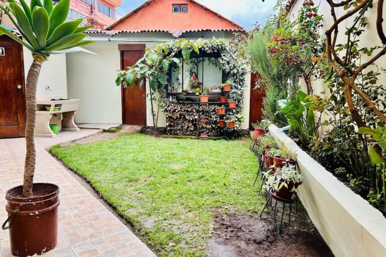 CASA DE MAKITO