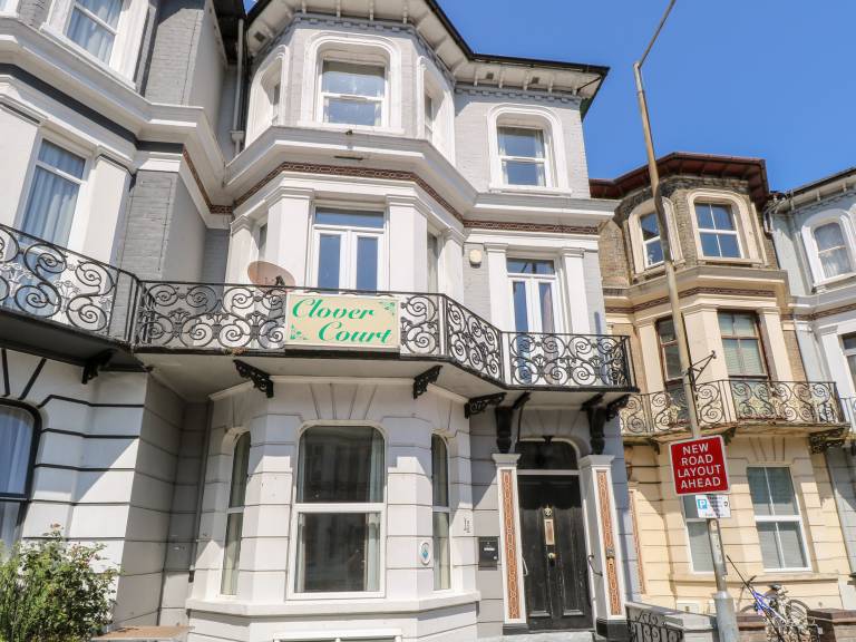 Child-friendly wonderful cottage | Beach view | Beach nearby | Dogs allowed in Great Yarmouth