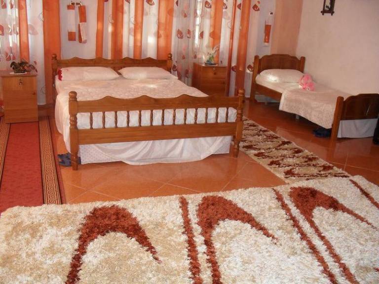 Rooms Emiliano in Durrës