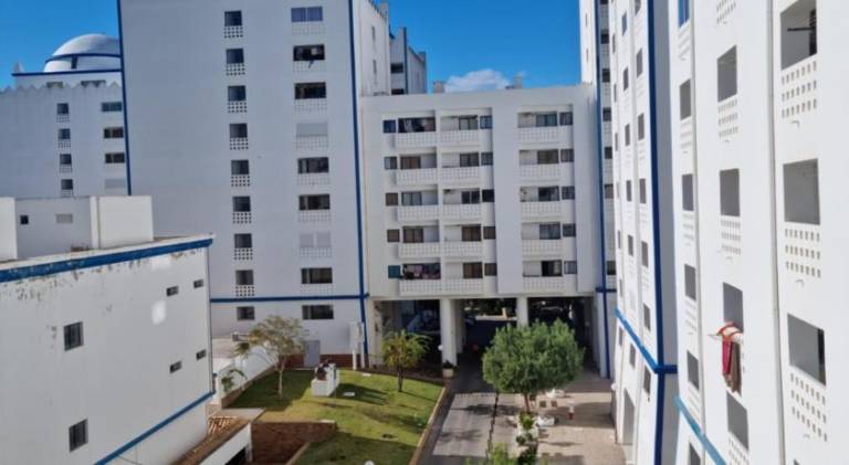 Holiday apartment with 2 rooms for 4 persons in Portimão