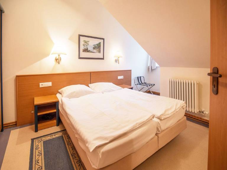 Komfort Ferienwohnung mit 1 Schlafzimmer und Balkon im Dachgeschoss — photo 3