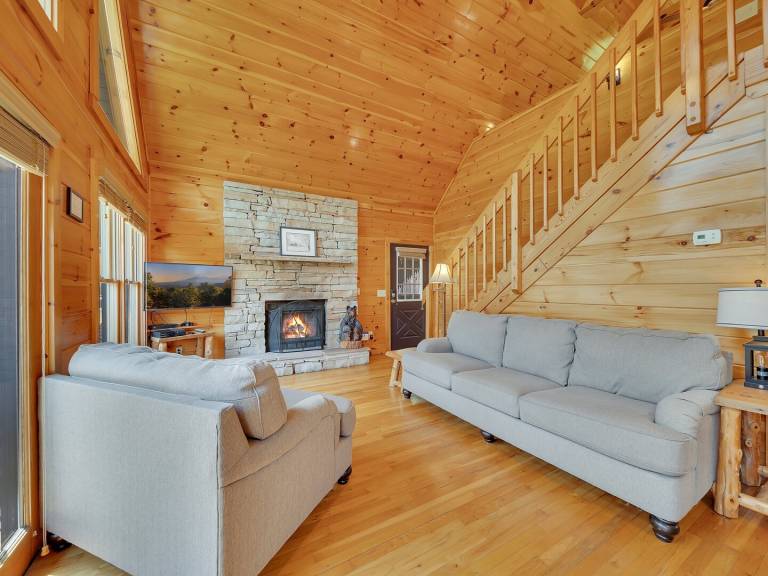 Family-friendly cabin with private pool | Pets allowed — photo 5