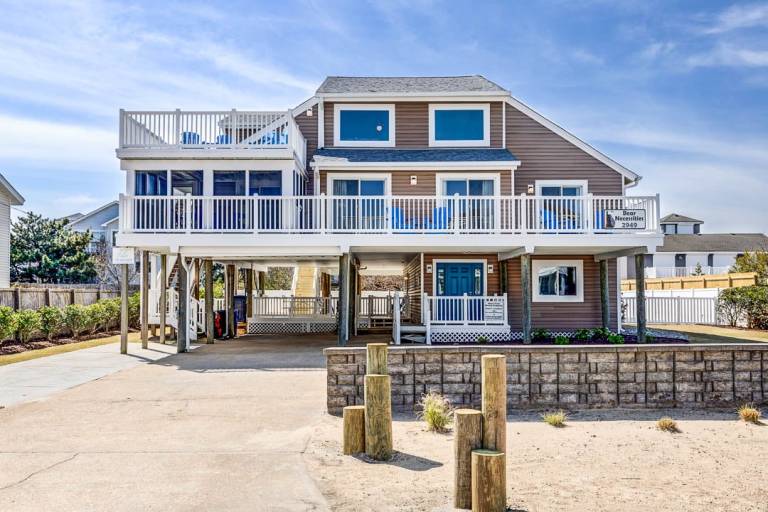 Vacation home with private pool & barbecue — photo 2