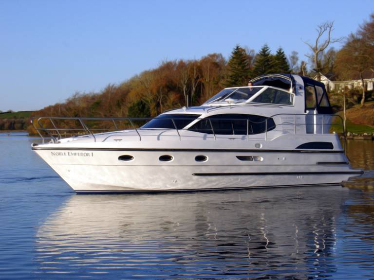 Manor Marine Noble Emperor 4 6 Berth