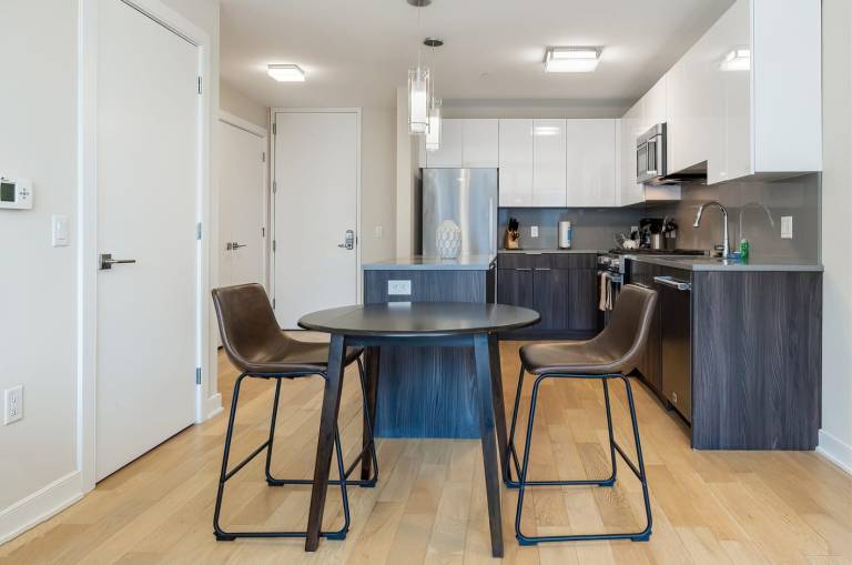 Family-oriented wonderful rental apartment with BBQ, pool & terrace | Good for workation | Pets allowed — photo 4