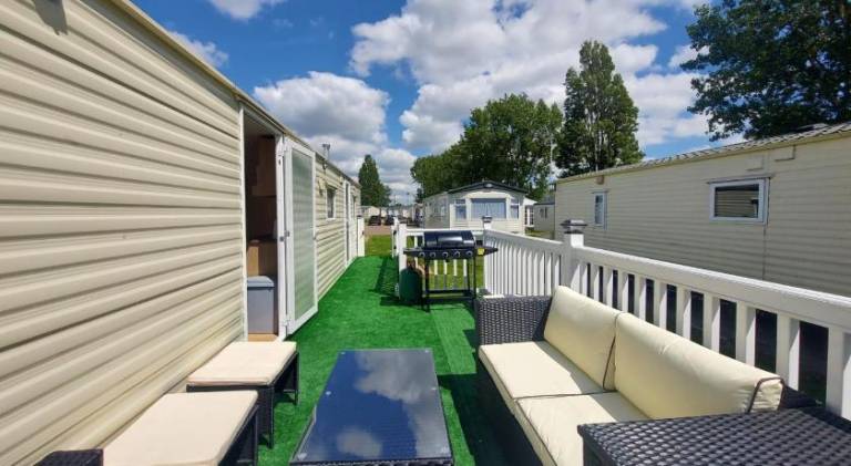 SKYLA VISTA Deluxe in Clacton-on-Sea