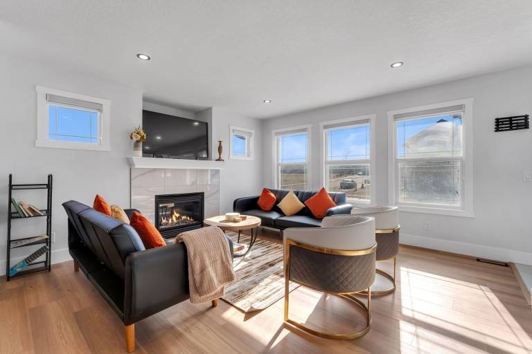 House Airdrie