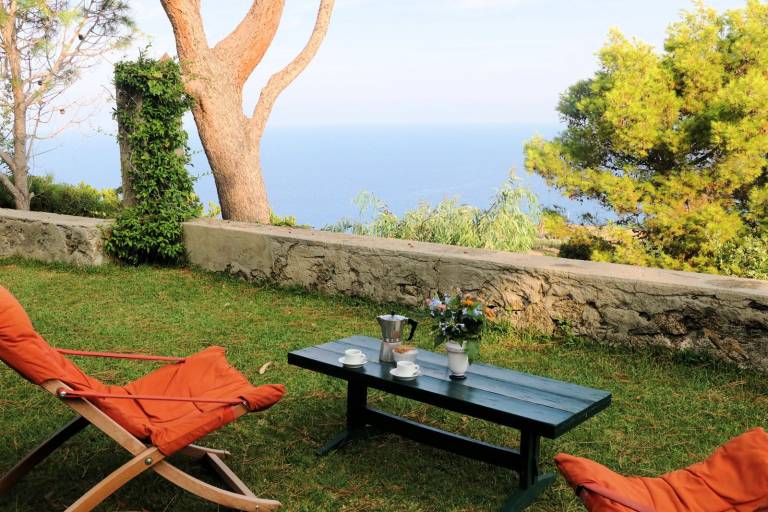 Casa Cucinone, for 2/4 people, with sea view and access to the beach — photo 3
