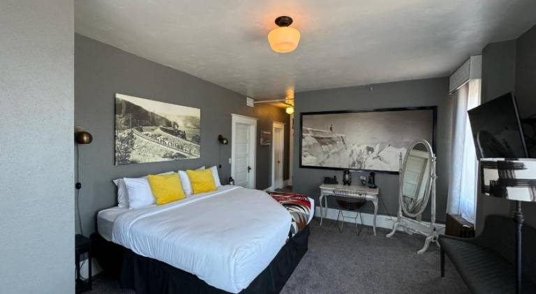 Hood River Hotel — photo 2