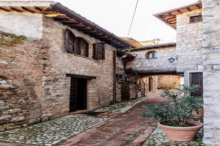 House  Macerino