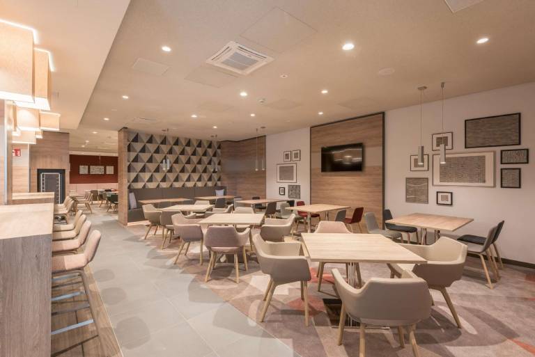 Hampton by Hilton Frankfurt City Centre East — photo 4