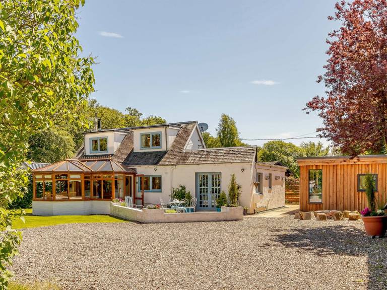 Cottage Comrie