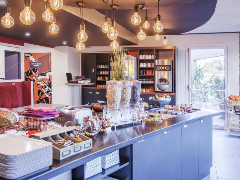 Ibis Styles Toulouse-Blagnac Aéroport — photo 3