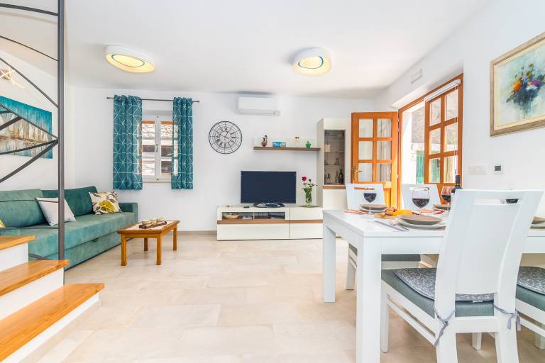 Ferienhaus in Vrboska für max. 5 Personen, Ferienhaus in Vrboska für max. 5 Personen,