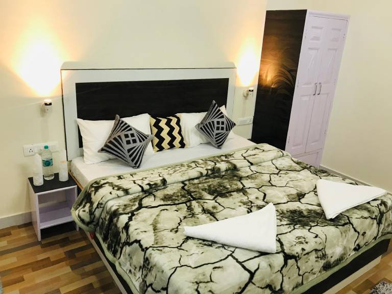 House with yard | Suitable for remote work | Dogs allowed in Shimla
