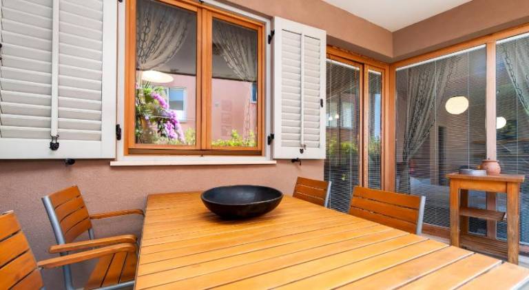 Holiday apartment with 2 rooms for 4 persons — photo 5