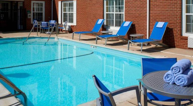 Sonesta Simply Suites Detroit Novi — photo 3