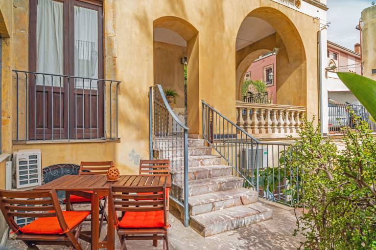 Apartment 'Casa Florio' with Shared Terrace, Wi-Fi and Air Conditioning — photo 2