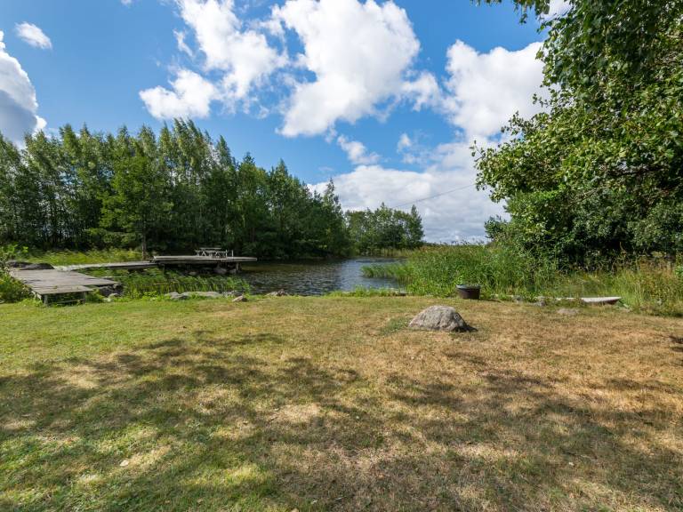 House with terrace, barbeque & sauna | Nature view — photo 3
