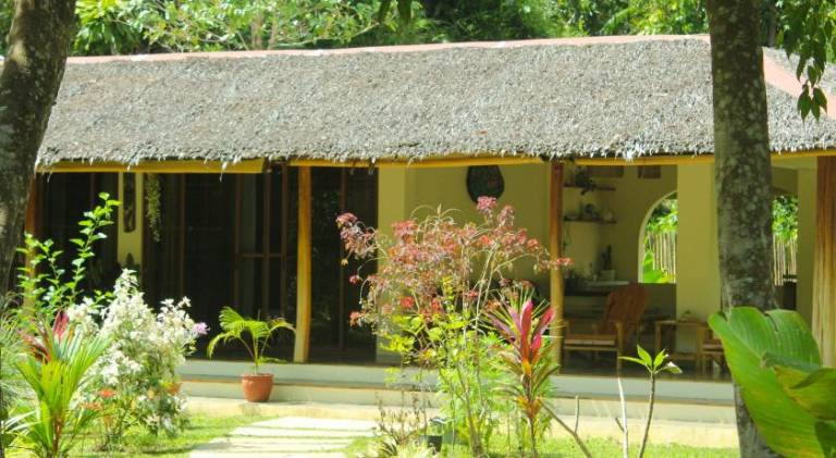 House with garden in Puerto Princesa