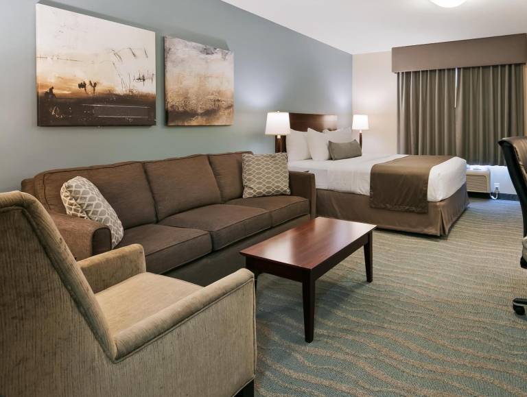 Best Western Rocky Mountain House Inn & Suites in Rocky Mountain House, AB