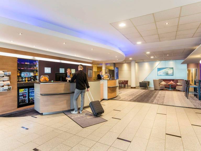 Novotel Duesseldorf City West Seestern — photo 4