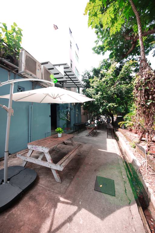 Moni Gallery Hostel — photo 5