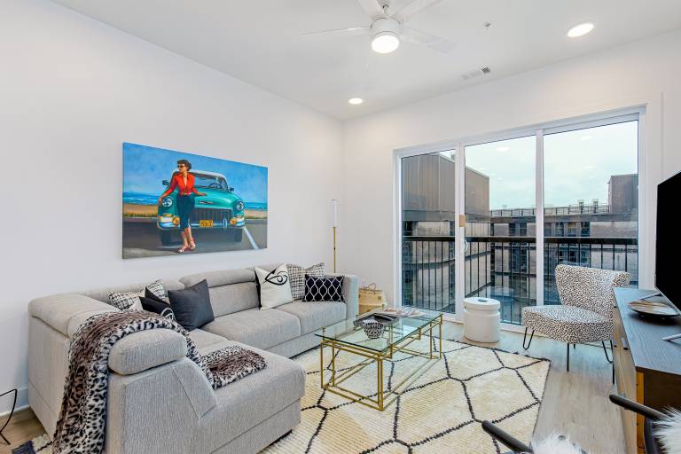 Condo Brentwood