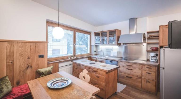 Ample holiday apartment with patio | Pets allowed — photo 5
