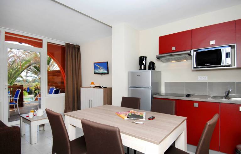 Family-oriented beautiful apartment with pool | Next to the beach | Pet-friendly — photo 5