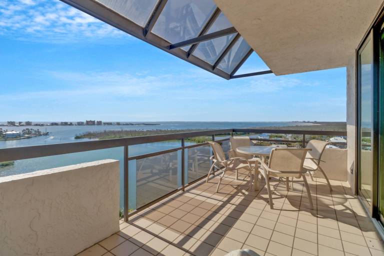 Condo  Punta Rassa