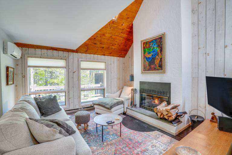 Ski, Hike & More: Year-Round Gem in Windham — photo 4