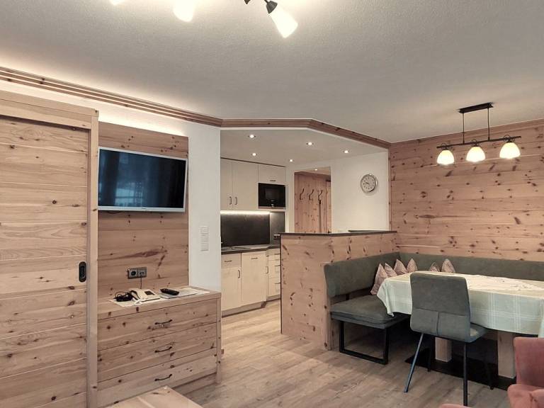 Ferienwohnung in Grän, Tannheimer Tal f&uuml;r max. 2 Personen