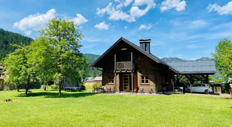 180 m&sup2; Ferienhaus