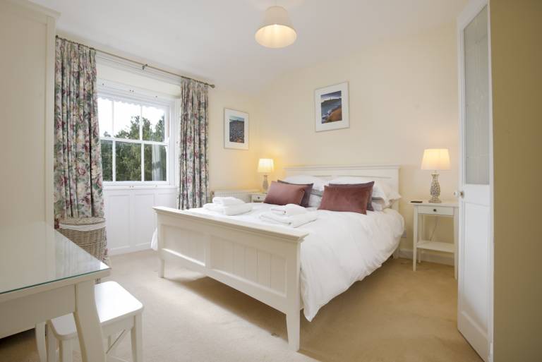 Apartment with 2 rooms for 4 persons — photo 4