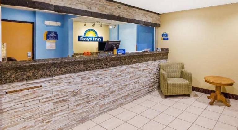 Days Inn by Wyndham Ankeny - Des Moines — photo 2