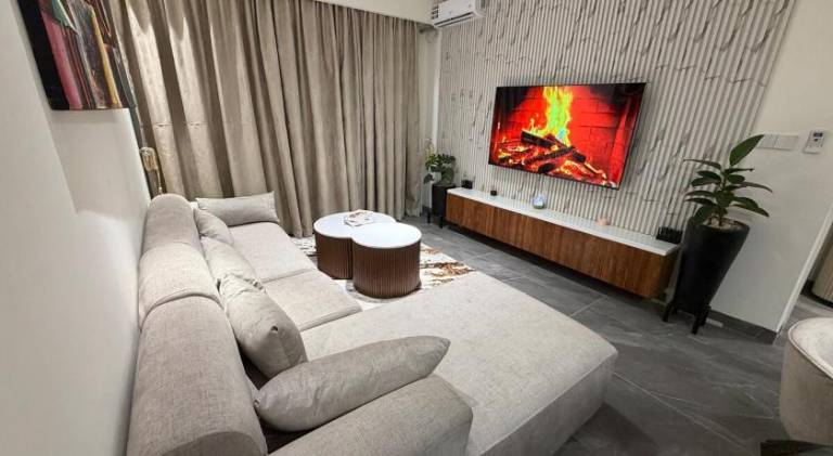 Apartment with pool in Bwishyura