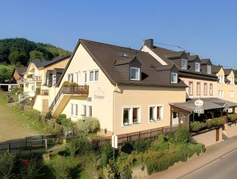 Brauers Landarthotel GmbH in Daun