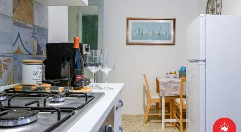 Rental apartment with 2 rooms for 5 persons — photo 4