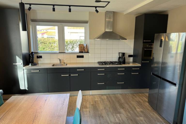 Villa with heated pool & garden in Arcen