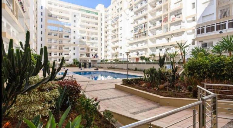 Apartment with pool — photo 4
