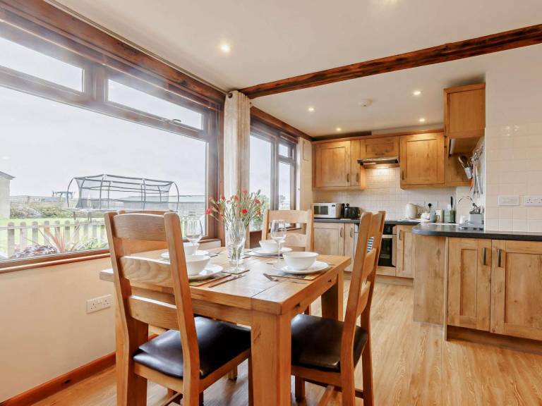 Fully equipped lovely cottage with garden | Pets are welcome — photo 2